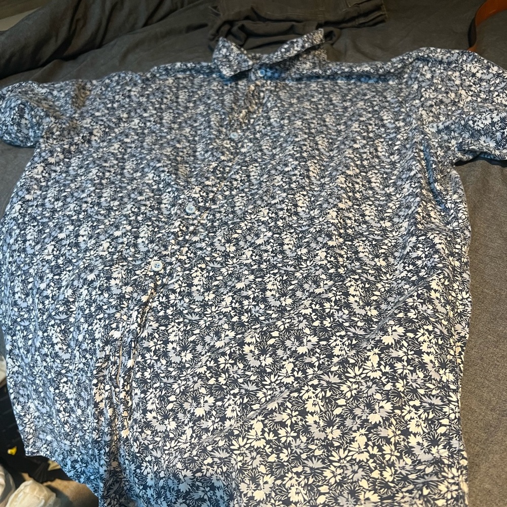 saks Fifth ave casual beach shirt